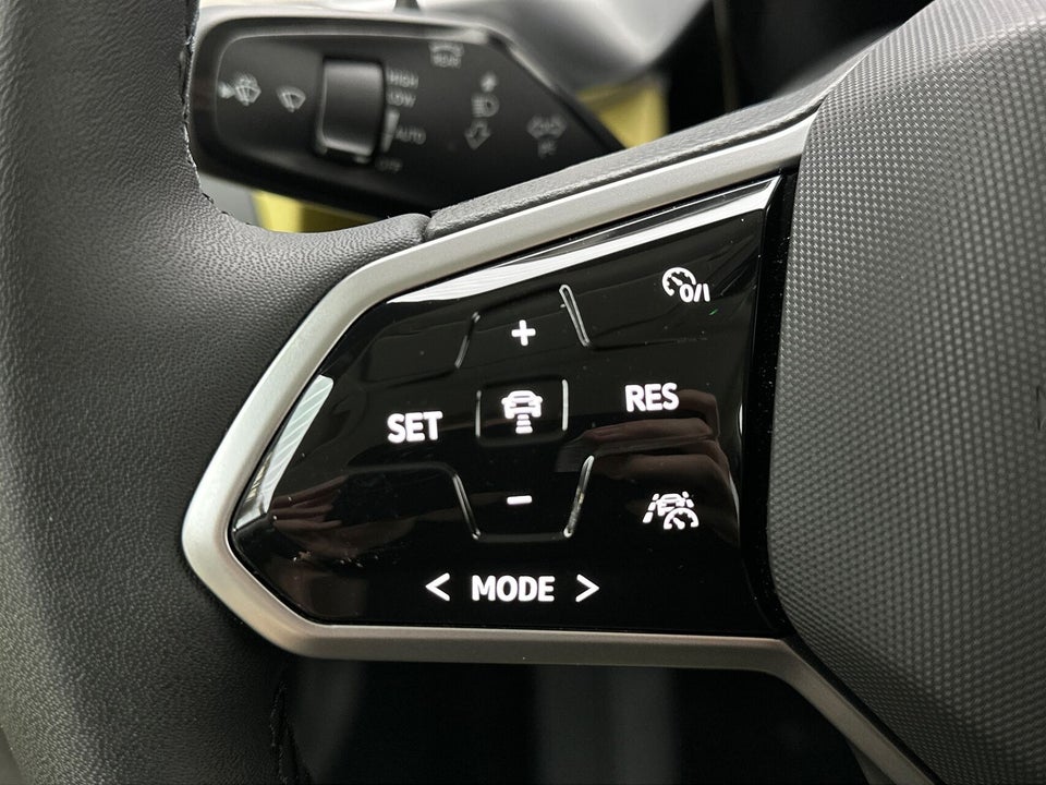 VW ID.Buzz 77 Life SWB 5d