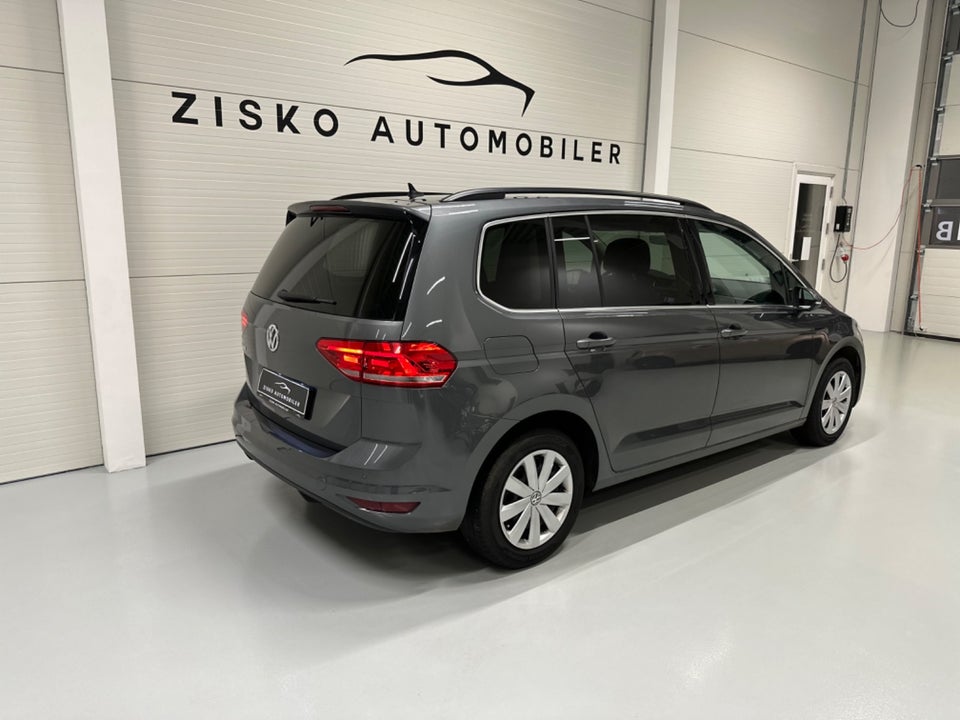 VW Touran 1,6 TDi 115 Comfortline DSG 7prs 5d