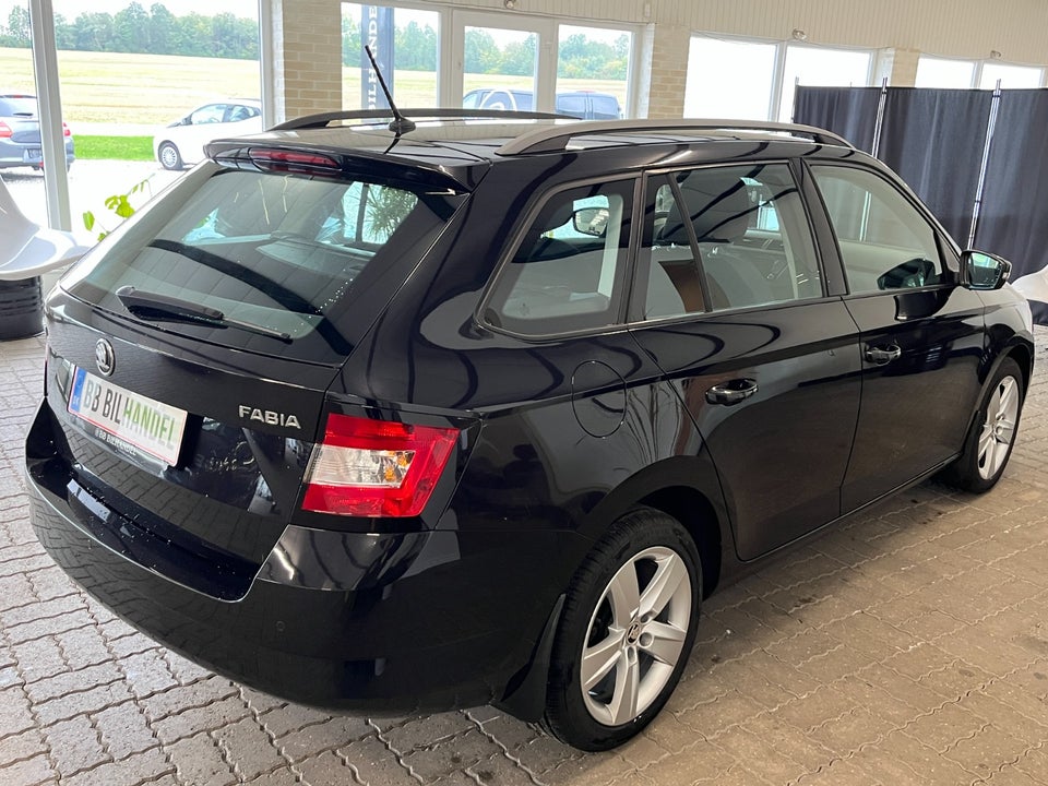 Skoda Fabia 1,2 TSi 110 Style Combi DSG 5d