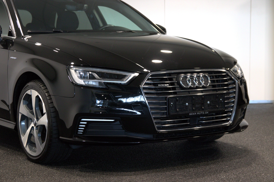 Audi A3 1,4 e-tron Sportback S-tr. 5d