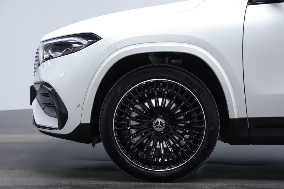 Mercedes EQA250+ AMG Advance 5d