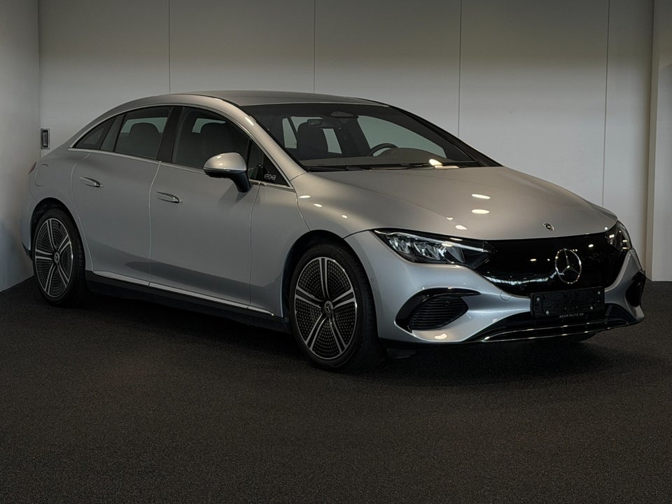 Mercedes EQE300 Electric Art 4d