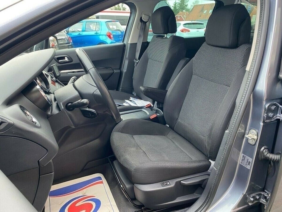 Peugeot 5008 2,0 HDi 150 Style Van 5d