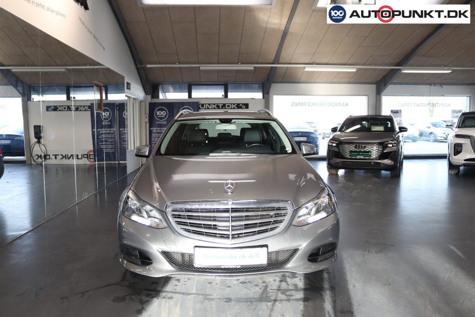 Mercedes E200 2,2 CDi Elegance stc. aut. 5d