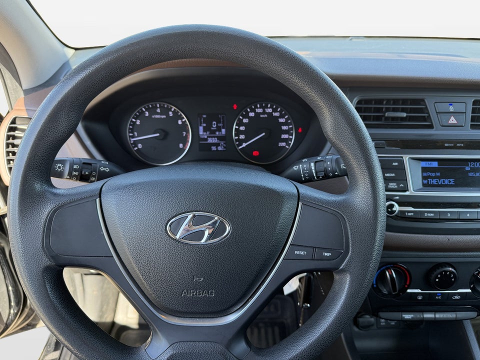 Hyundai i20 1,25 Life 5d