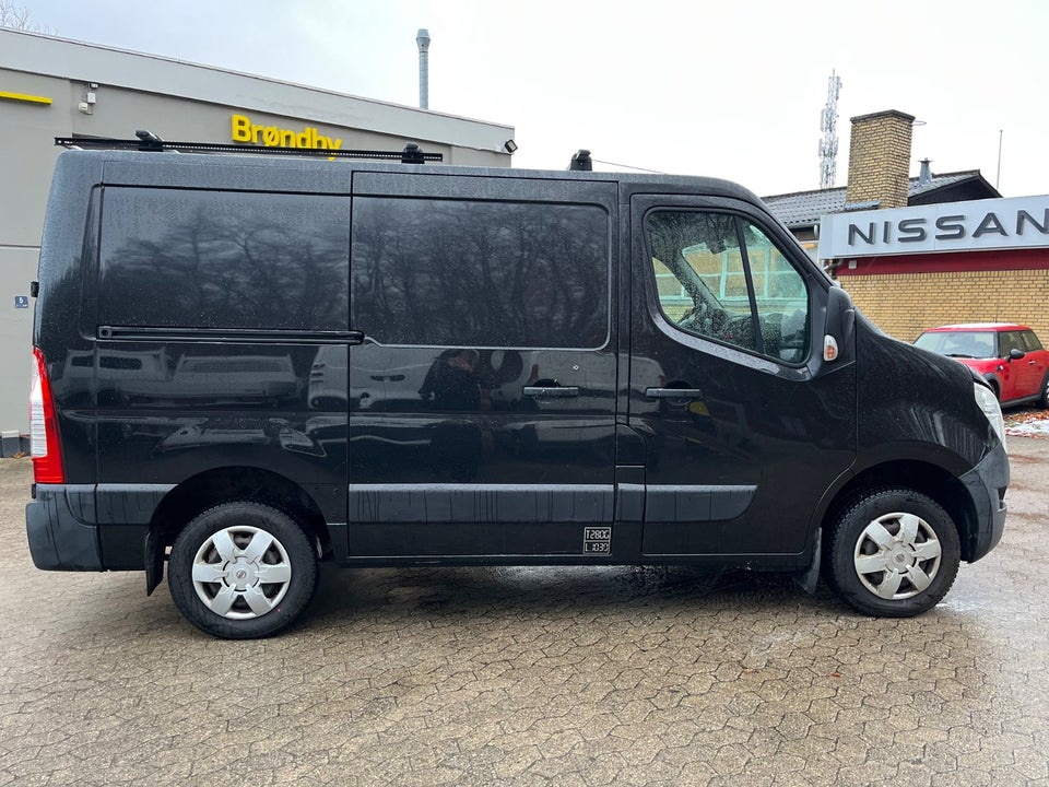 Nissan NV400 2,3 dCi 110 L1H1 Comfort Van 5d