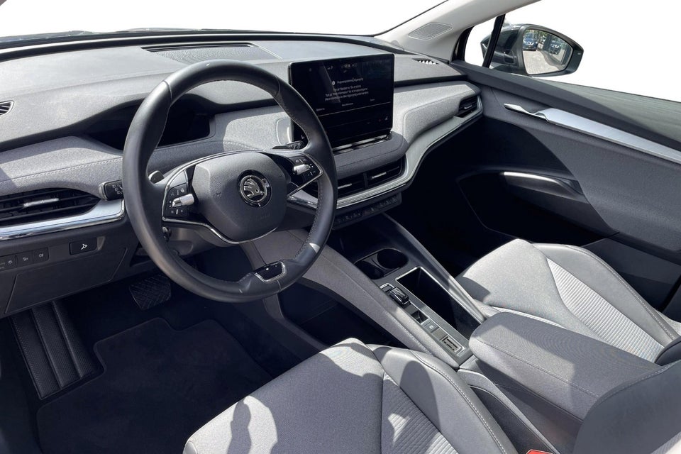 Skoda Enyaq 60 iV Loft 5d