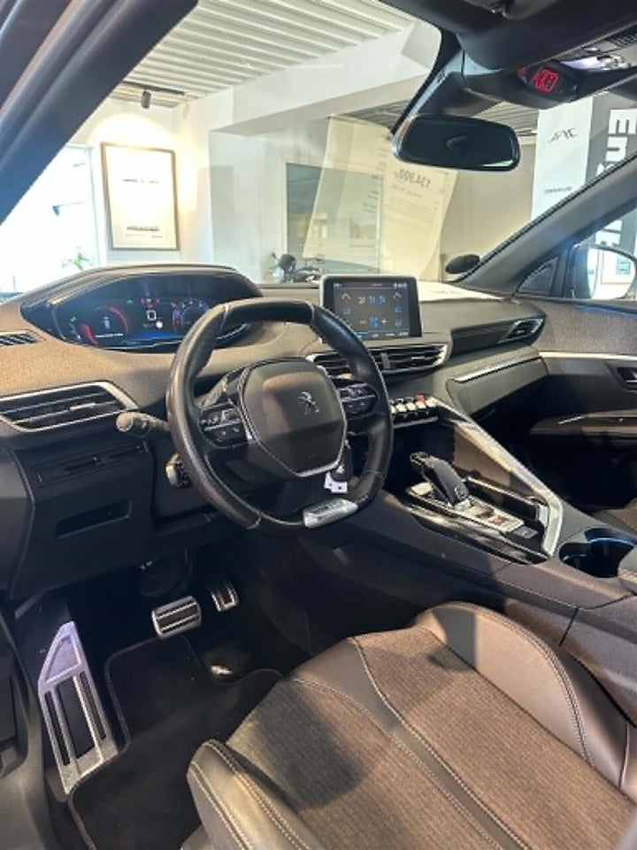 Peugeot 3008 1,2 PureTech 130 GT Line EAT8 5d