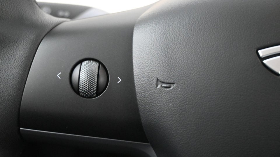 Tesla Model Y Performance AWD 5d