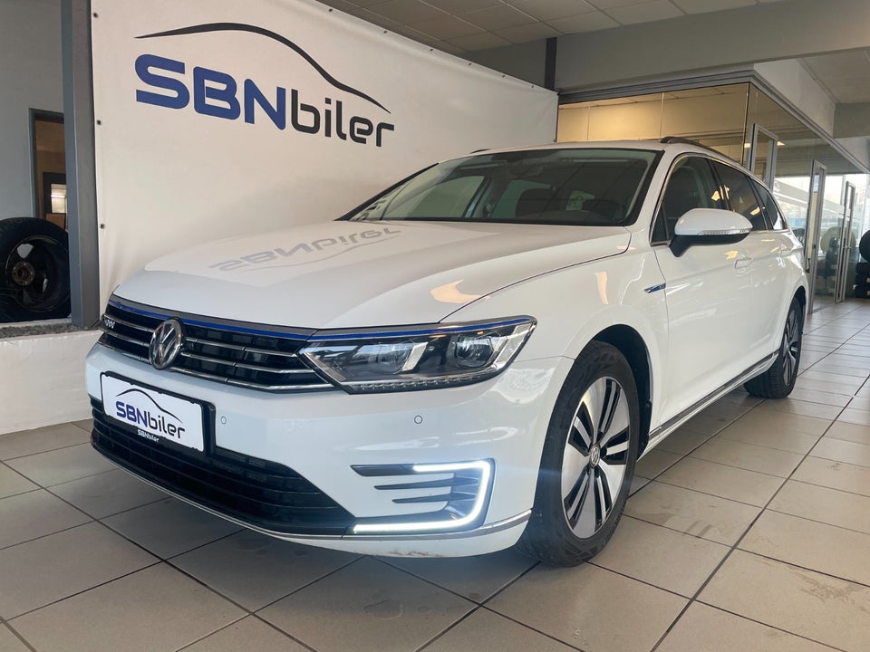 VW Passat 1,4 GTE Variant DSG 5d