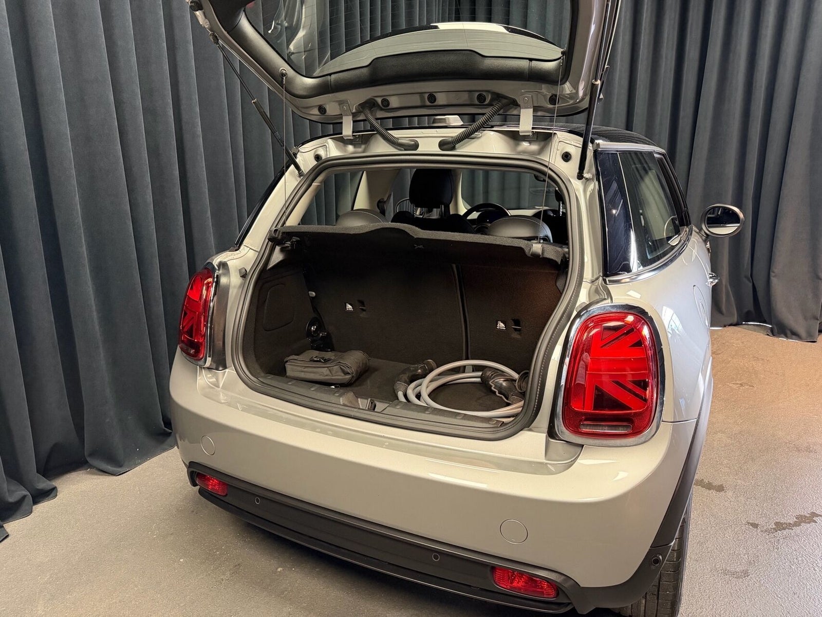 MINI Cooper SE Edition Premium 3d