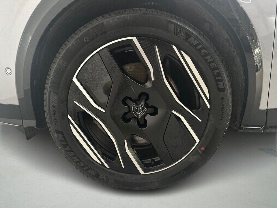Peugeot e-5008 77 GT Pack AWD 7prs 5d