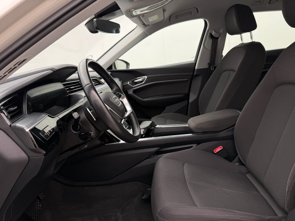 Audi e-tron 50 S-line Prestige quattro 5d
