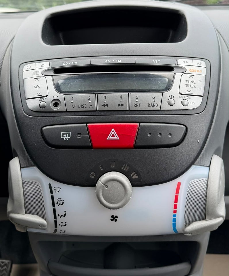 Toyota Aygo 1,0 VVT-i T1 5d