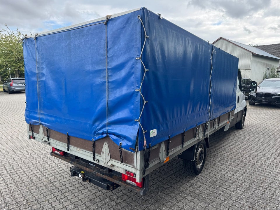 Iveco Daily 2,3 35S16 Db.Kab m/lad AG8 4d