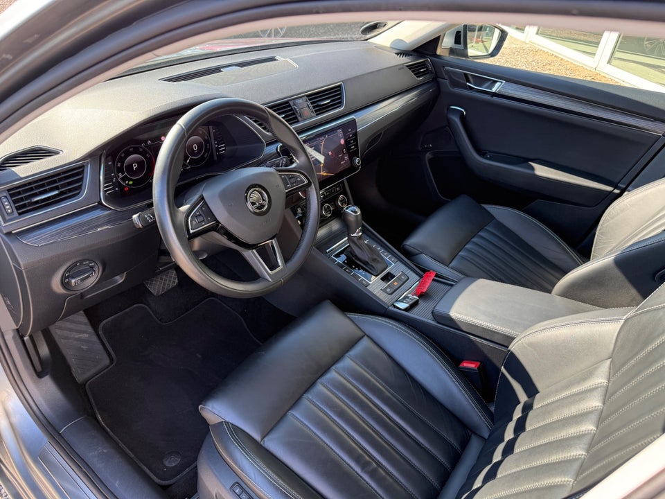 Skoda Superb 2,0 TSi 190 Business Executive Combi DSG 5d
