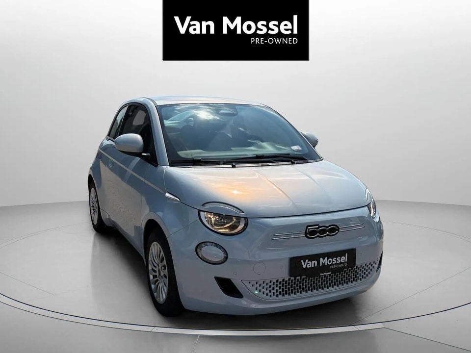 Fiat 500e 42 Icon 3d