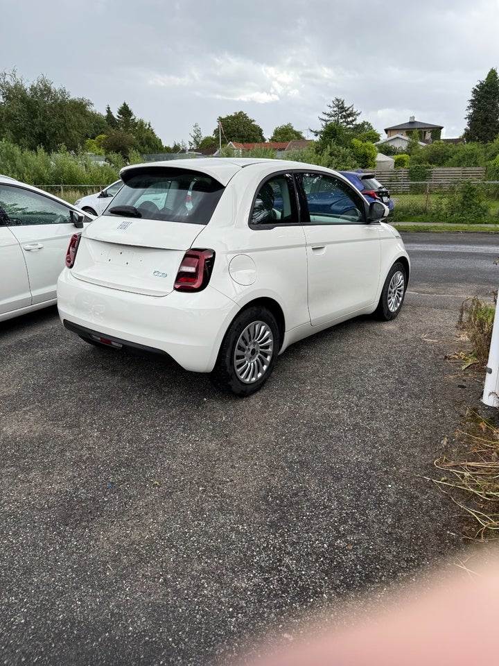 Fiat 500e 24 Action 3d