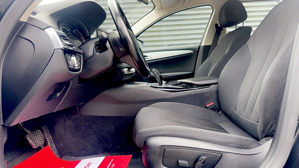 BMW 520d 2,0 Touring Connected aut. 5d