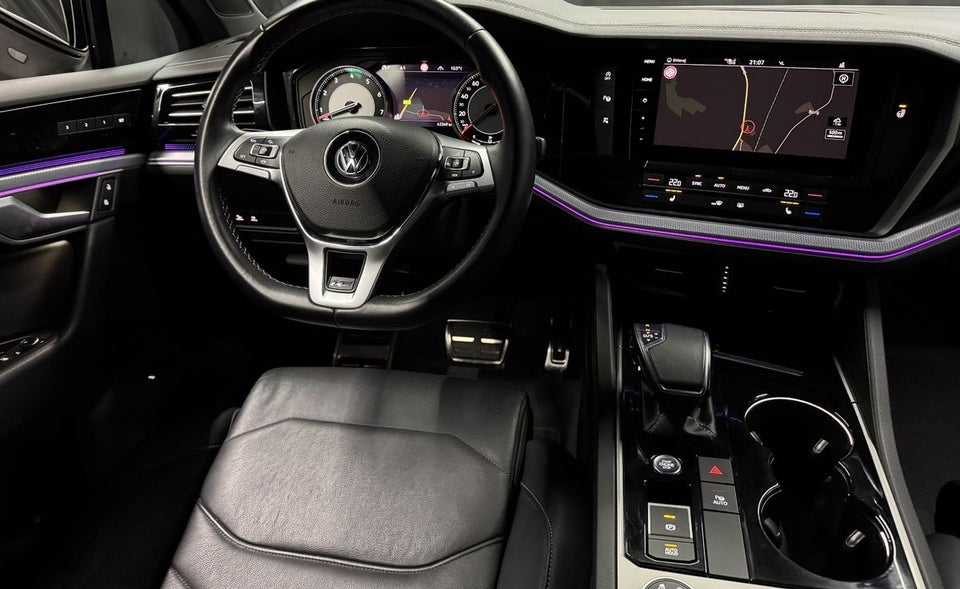 VW Touareg 3,0 TSi 340 R-line aut. 4Motion 5d