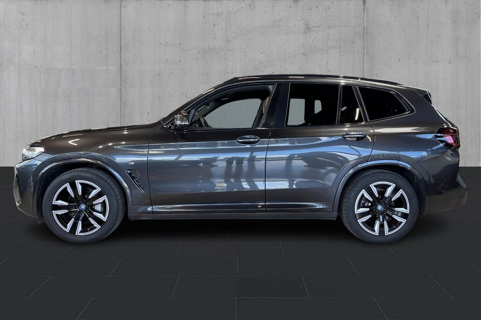 BMW iX3 Charged M-Sport 5d