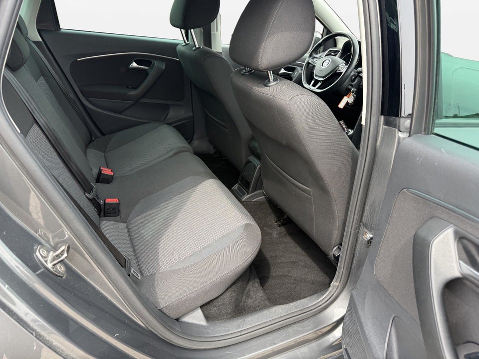 VW Polo 1,2 TSi 110 Highline BMT 5d
