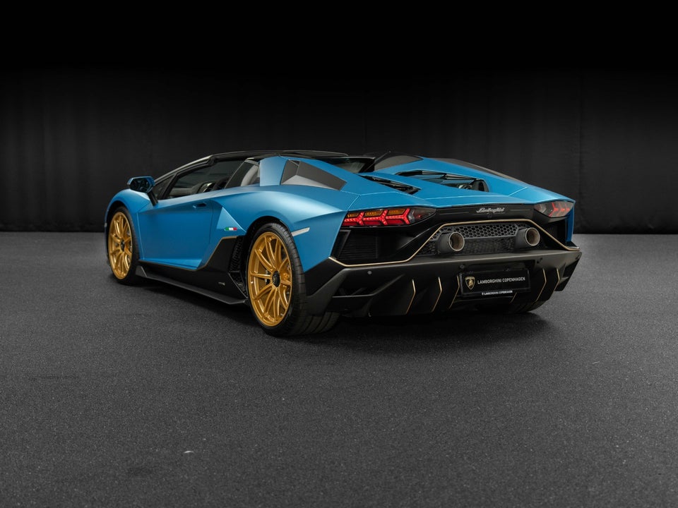 Lamborghini Aventador 6,5 LP780-4 Ultimae Roadster 2d