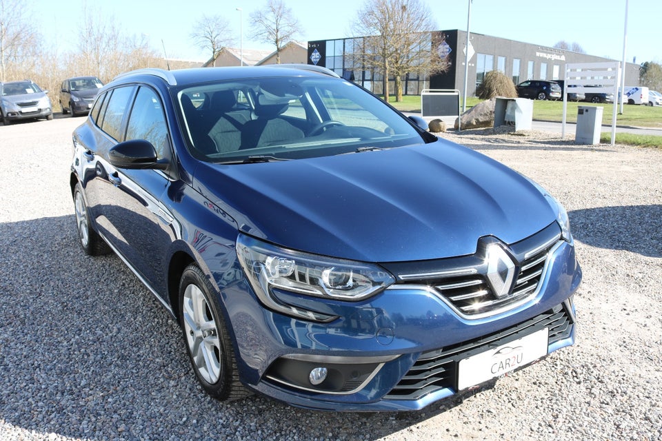 Renault Megane IV 1,3 TCe 140 Limited Sport Tourer 5d