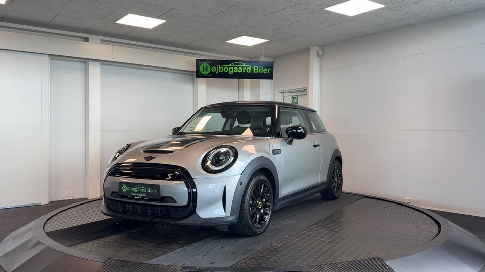 MINI Cooper SE Edition Premium 3d
