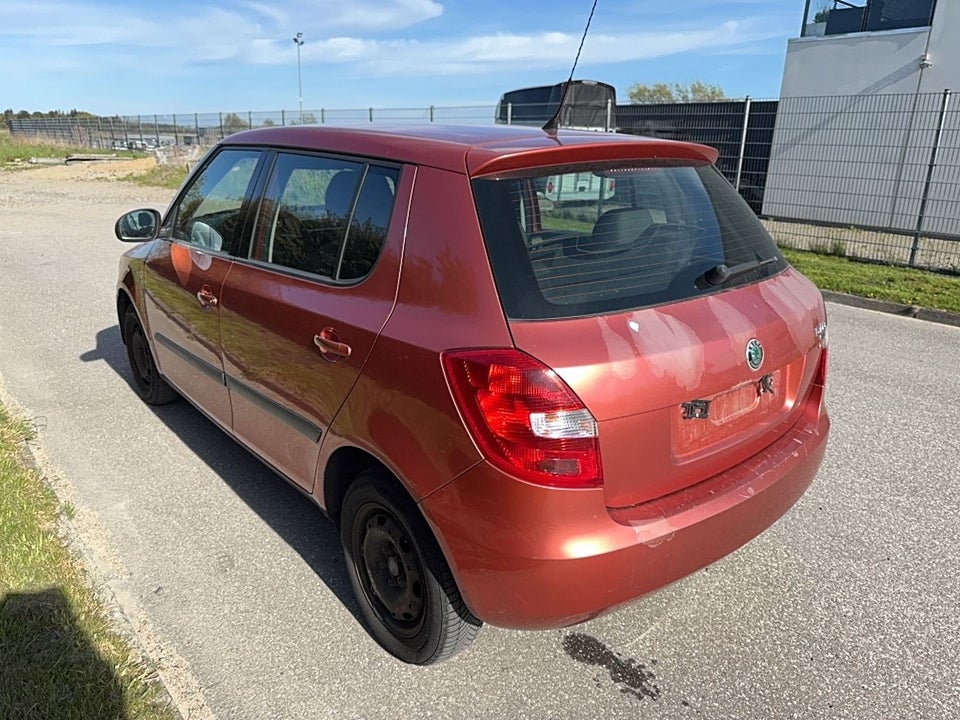Skoda Fabia 1,2 12V Ambiente 5d
