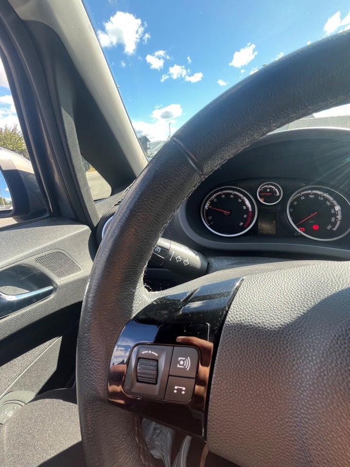 Opel Corsa 1,4 T 120 Sport 5d