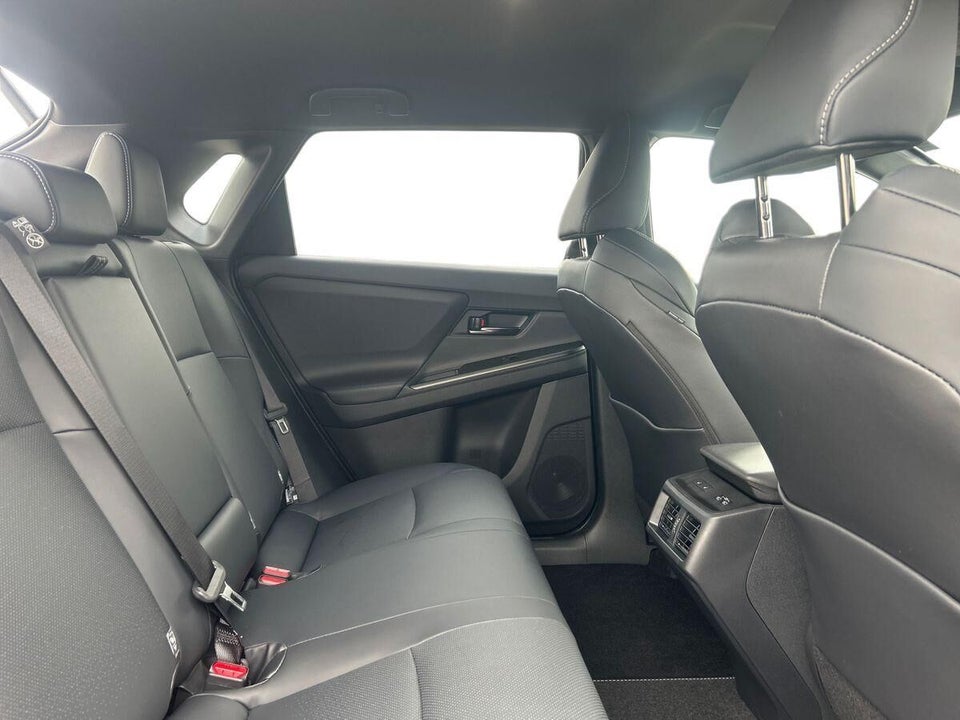 Toyota bZ4X Executive 5d