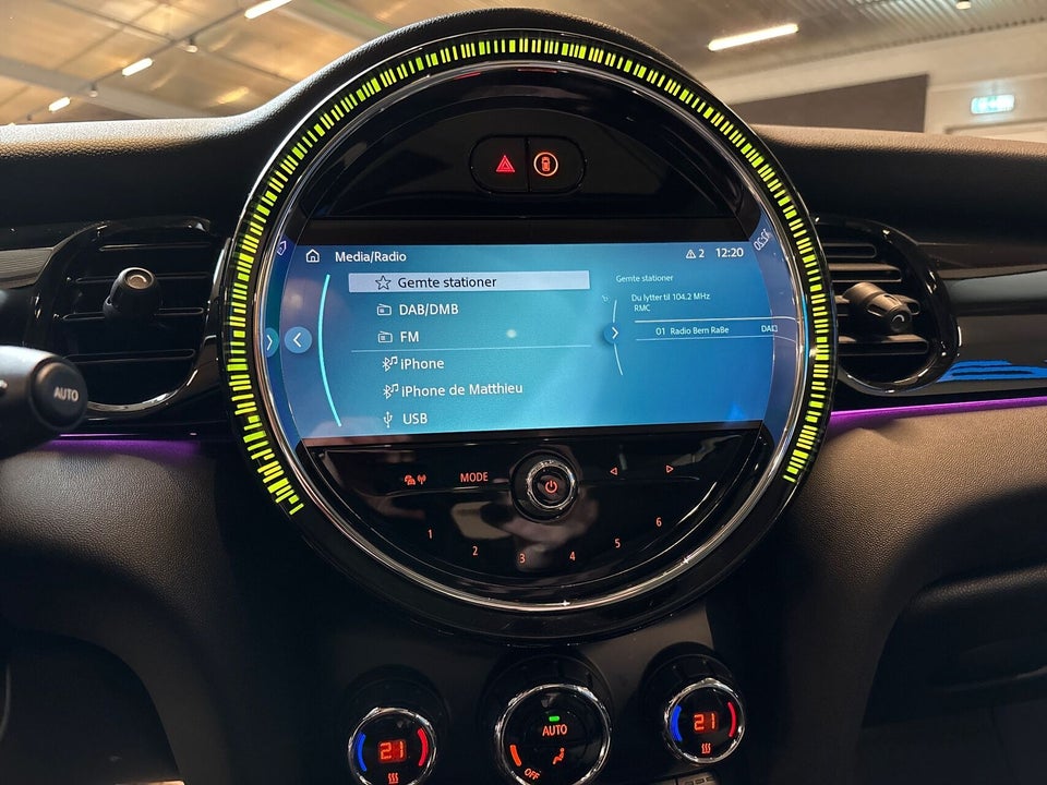 MINI Cooper SE Classic Trim 3d