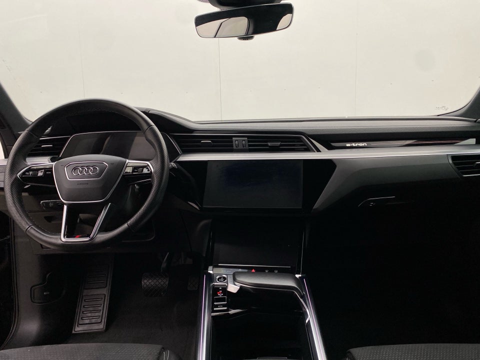 Audi e-tron 55 Advanced quattro 5d
