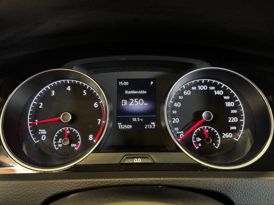 VW Golf VII 1,5 TSi 150 Highline DSG 5d