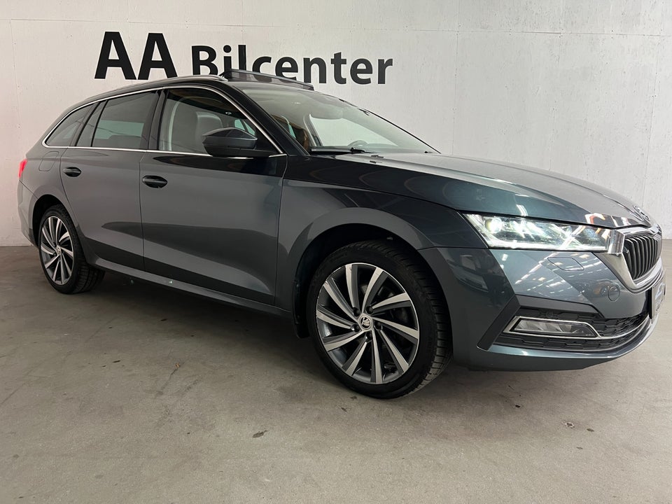 Skoda Octavia 1,4 TSi iV Plus Combi DSG 5d
