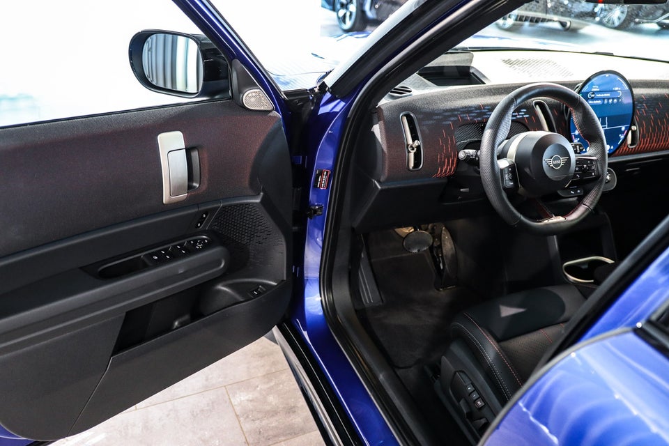 MINI Countryman SE JCW Trim XL ALL4 5d