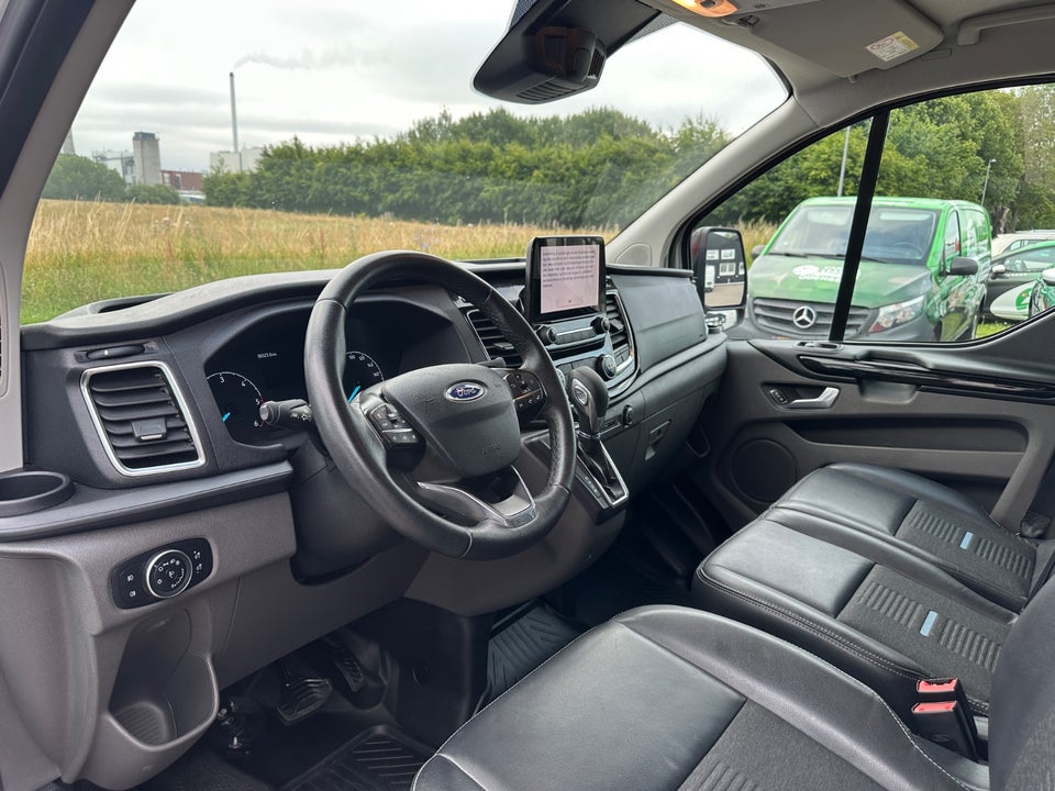Ford Transit Custom 300 L1 2,0 TDCi 170 Active aut.
