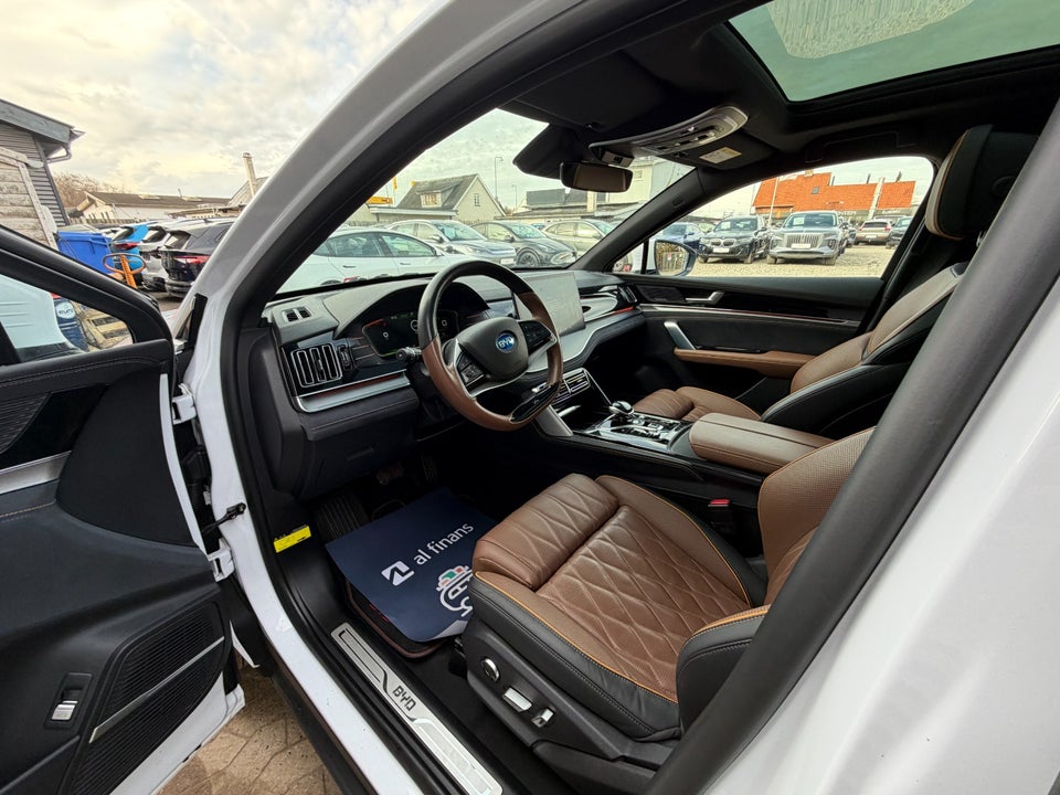 BYD Tang 86 Flagship AWD 7prs 5d