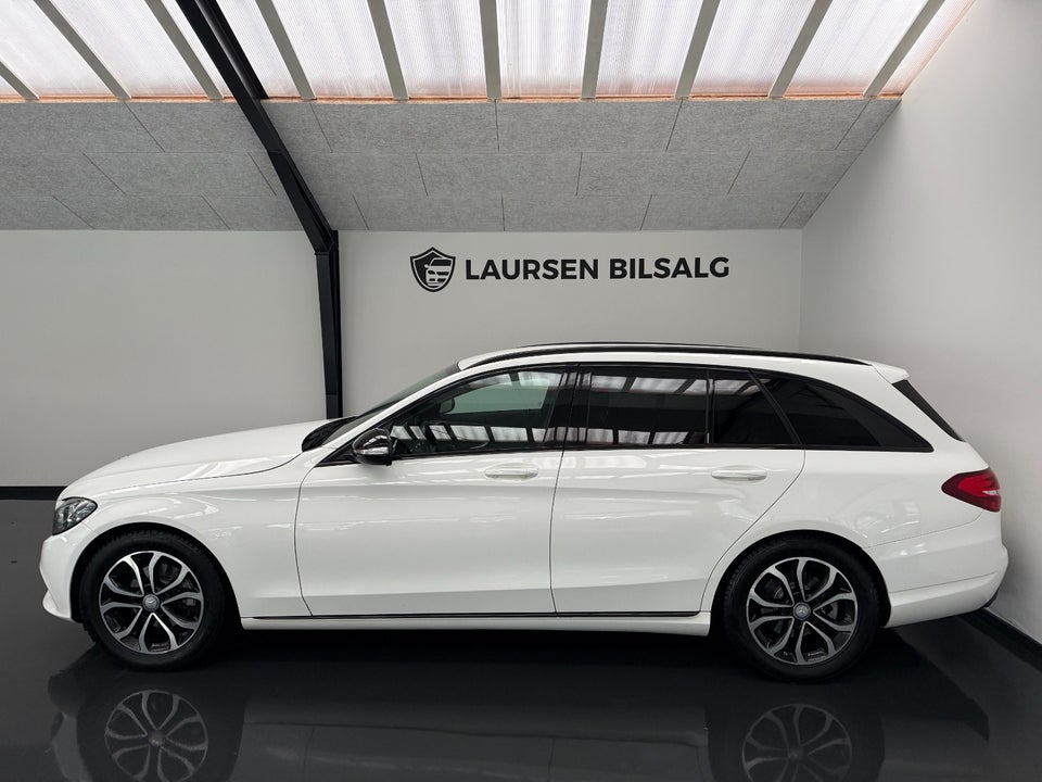 Mercedes C220 d 2,2 Avantgarde stc. aut. 5d