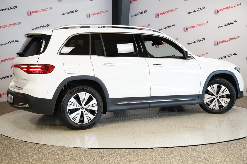 Mercedes EQB300 Progressive Advance Plus 4Matic 5d