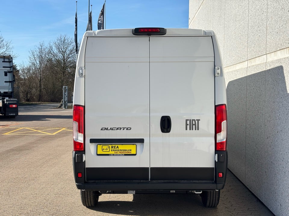 Fiat Ducato 35 Maxi 2,2 MJT 180 Kassevogn L3H2 Pro aut.