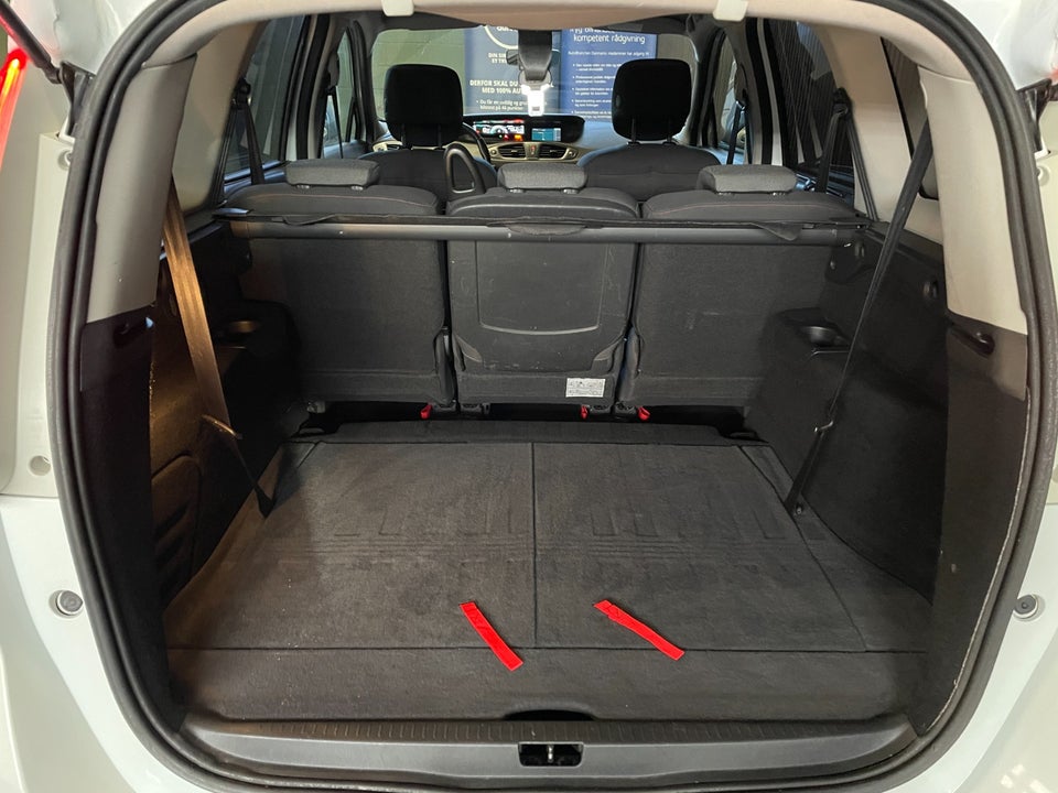 Renault Grand Scenic III 1,6 dCi 130 Dynamique 7prs 5d