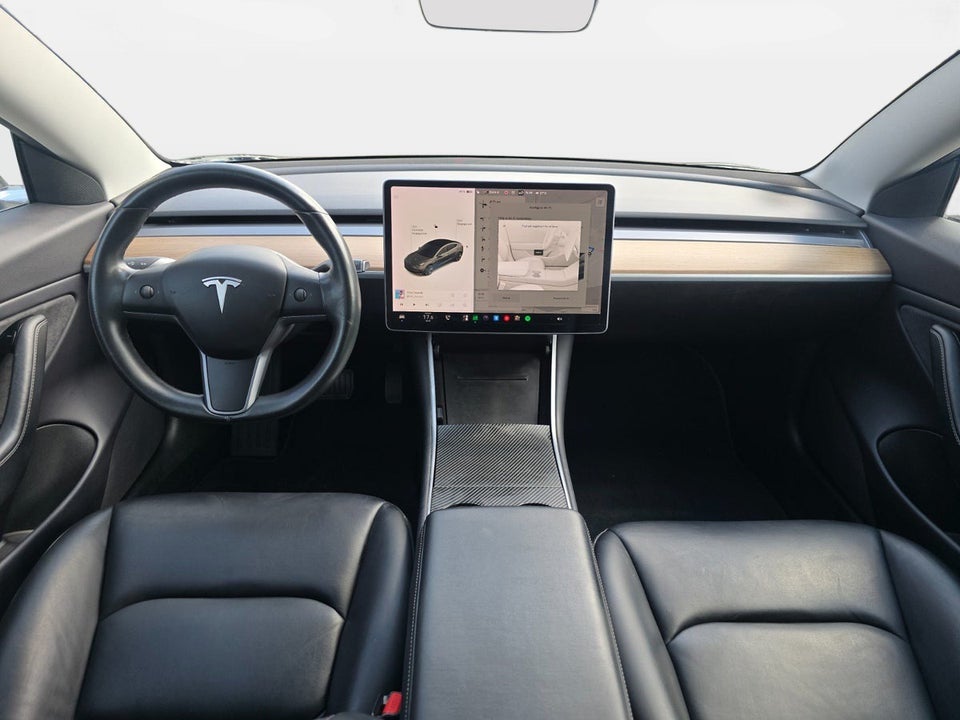 Tesla Model 3 Long Range RWD 4d