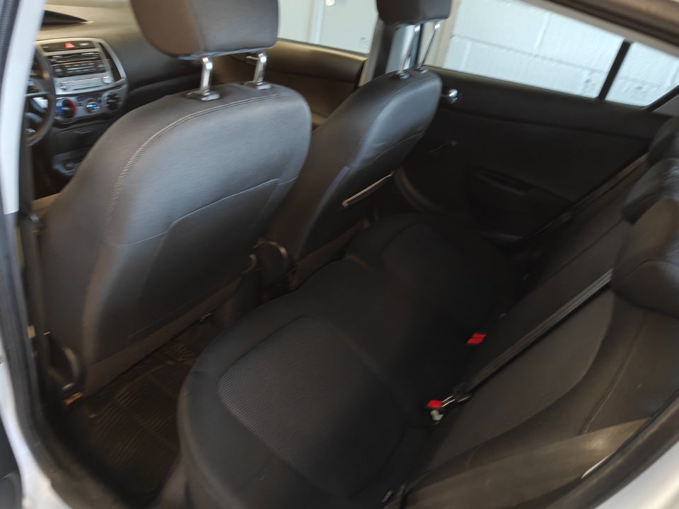 Hyundai i20 1,25 Classic XTR 5d