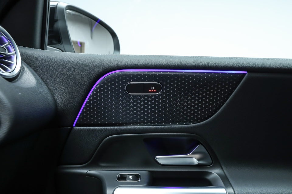 Mercedes EQB350 Progressive Advance Plus 4Matic 5d