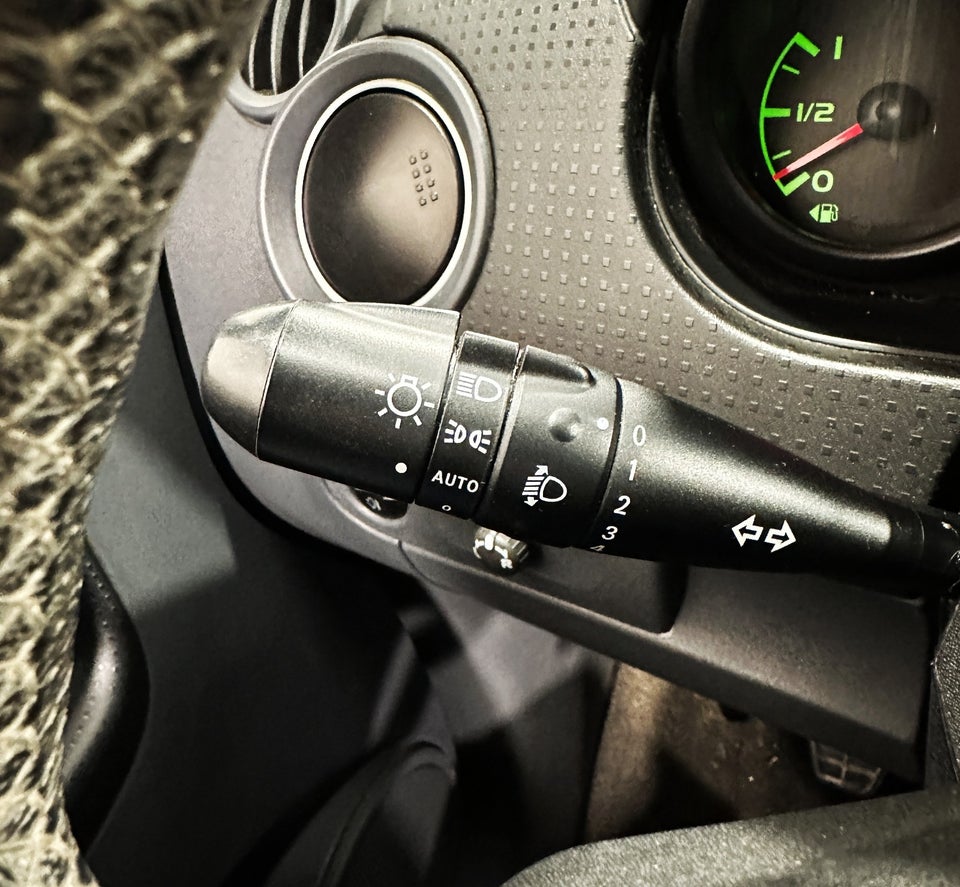 Mitsubishi Colt 1,1 Inform Coolpack 3d