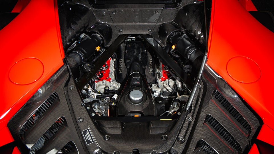 Ferrari SF90 XX Stradale 4,0 DCT 2d