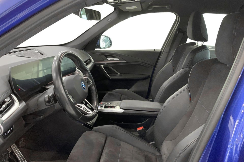 BMW iX1 xDrive30 M-Sport 5d