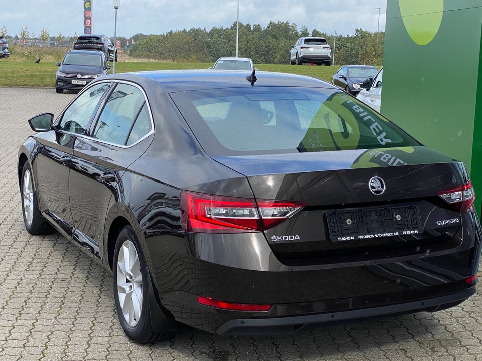 Skoda Superb 1,5 TSi 150 Style 5d